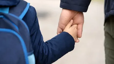 Pierwszoklasiści rozpoczęli naukę. W gminie Jaworzyna Śląska zabrzmiał pierwszy dzwonek