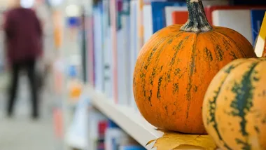 Jesień w bibliotece nabiera kolorów - wracają Bajeczne Podróże