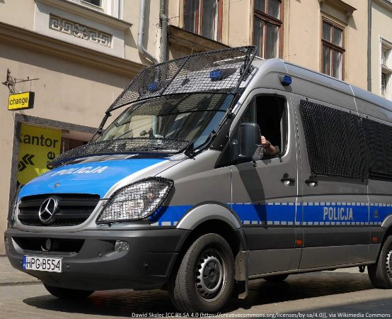 Policja Świdnica: Wirtualna akcja charytatywna Fundacji Pomocy Wdowom i Sierotom po Poległych Policjantach „Wiosna na okrągło”