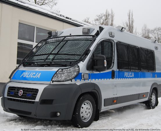 Policja Świdnica: Niesprawne oświetlenie początkiem problemów nietrzeźwego kierowcy