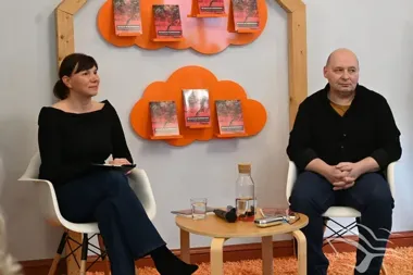 Miłość w kilku odcieniach - wieczór z poezją Pluszczewskiego w Świdnicy