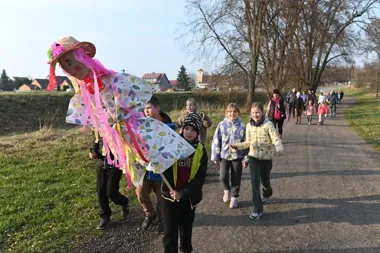 Marzanna poszła w dym, a Pszenno przywitało wiosnę wspólnym świętowaniem