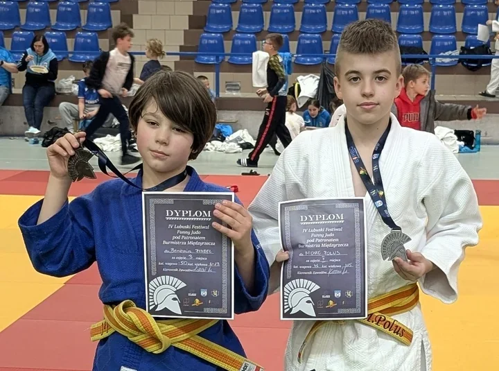 Trzech młodych judoków Karoliny z Jaworzyny Śląskiej wróciło z medalami z Międzyrzecza