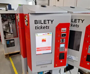 Świdnickie bilety będą na wyciągnięcie ręki – miasto stawia na nowe biletomaty