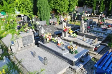 Stoiska przy cmentarzach w Świdnicy. O miejscach zdecyduje losowanie