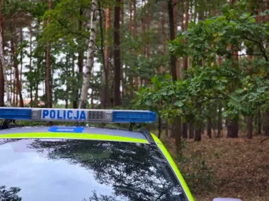 Grzybiarz może zgubić się w kilka chwil. Policja przypomina, co zabrać do lasu