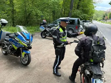 Motocykliści pod lupą policji - kontrole w powiecie świdnickim