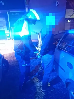 Nerwowa jazda Oplem w Żarowie. 33-latek wpadł po kontroli policji