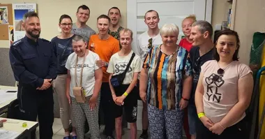 Policjant z Świdnicy pokazał sprzęt, który na co dzień zbiera ślady