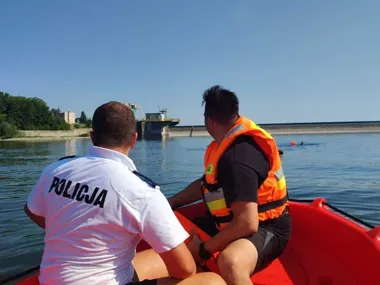 Jedna chwila nad wodą może skończyć się tragedią na świdnickich kąpieliskach