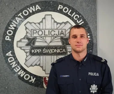 Dzielnicowy z Żarowa kandyduje do tytułu - w nagrodę statuetka i szansa na rolę w serialu