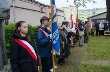 W Świdnicy pamięć o saperach wróciła pod Pomnik Sapera