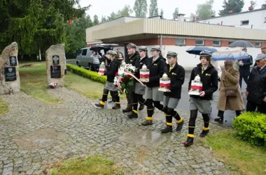 W Świdnicy oddano hołd końcowi wojny. Uroczystości w dwóch miejscach pamięci