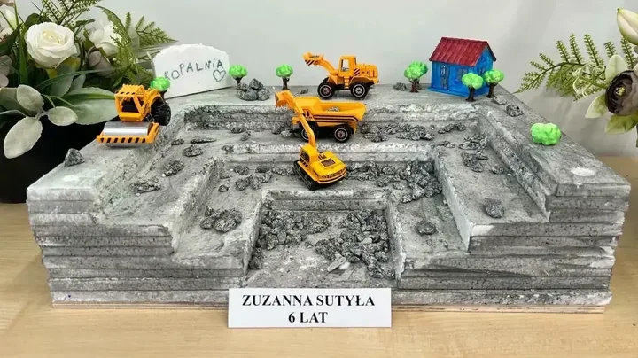 Dzieci stworzyły prace o Granicie Strzegomskim. Powstanie fotoalbum